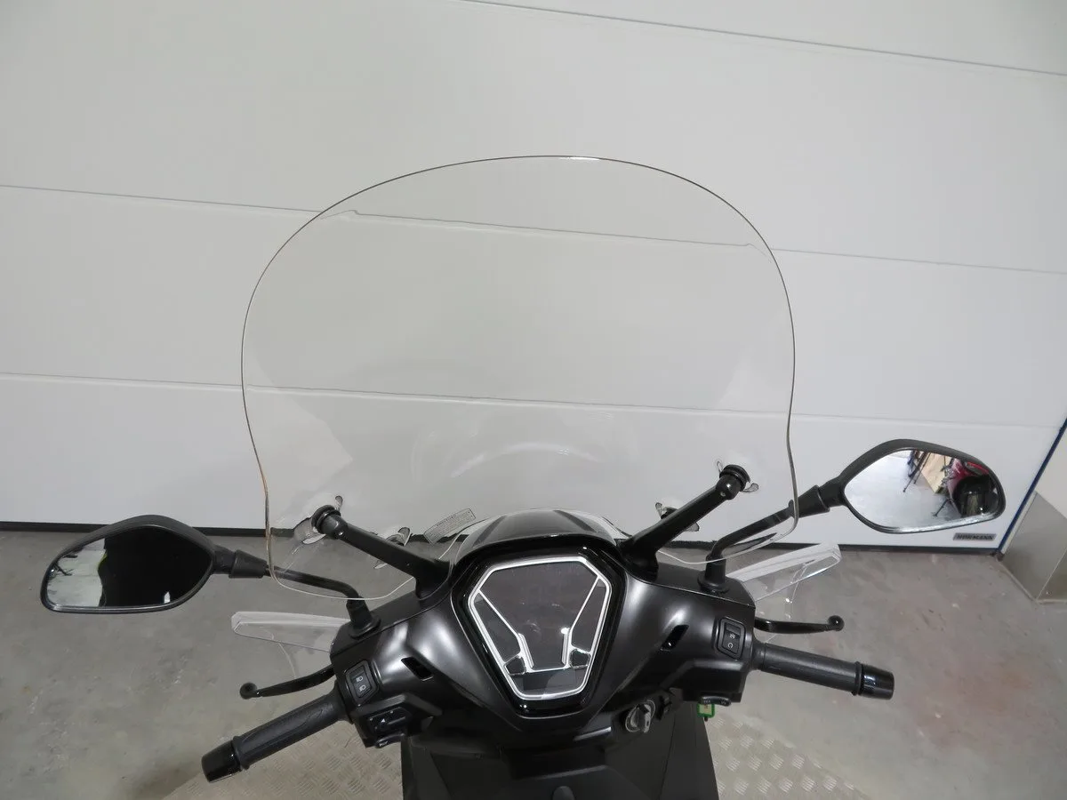 Voge SR16 125 ABS TCS