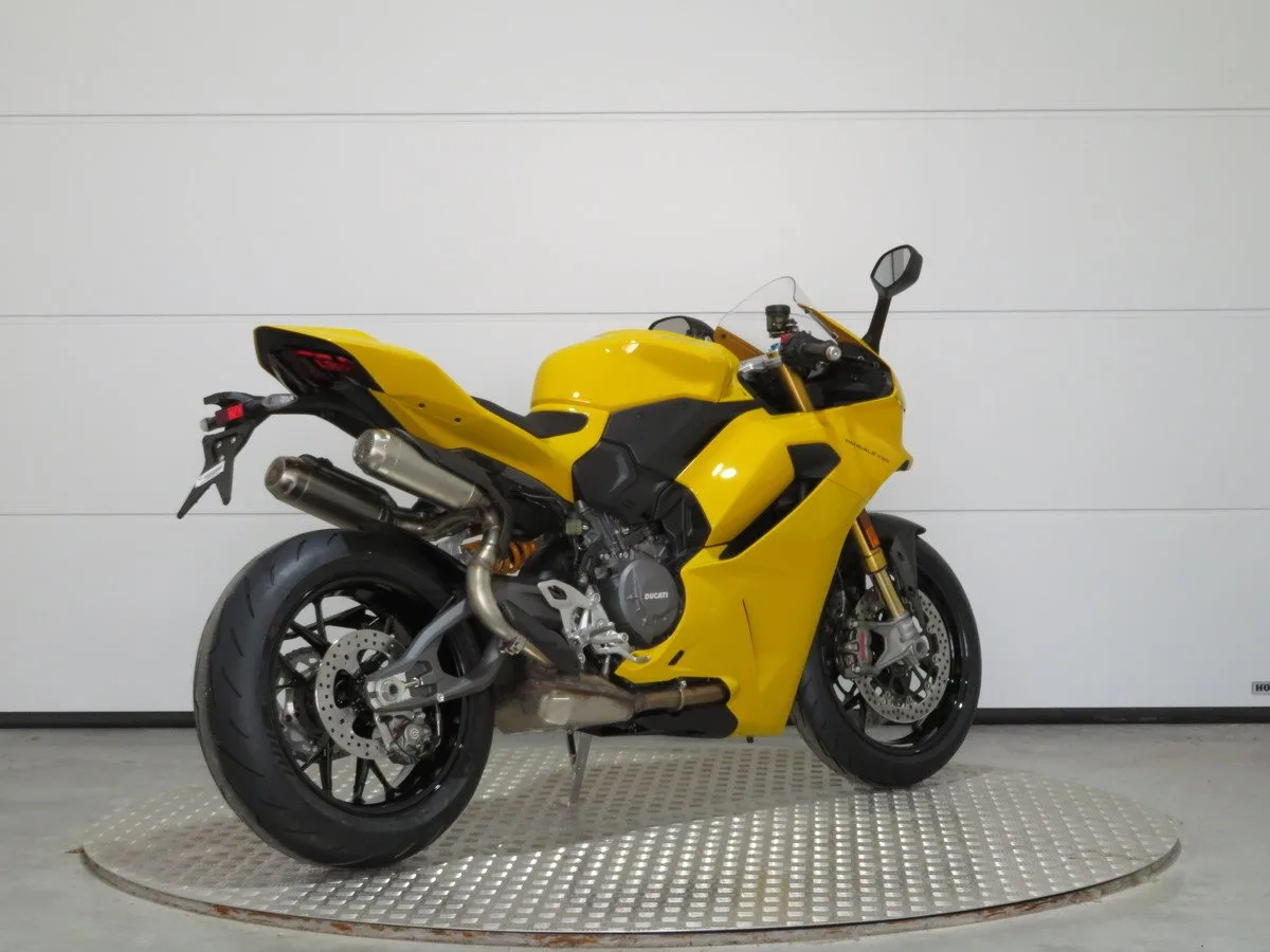 Ducati Panigale V2 S