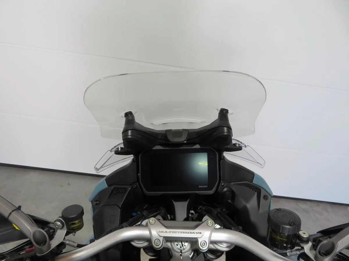 Ducati Multistrada V4 Rally Travel & Radar