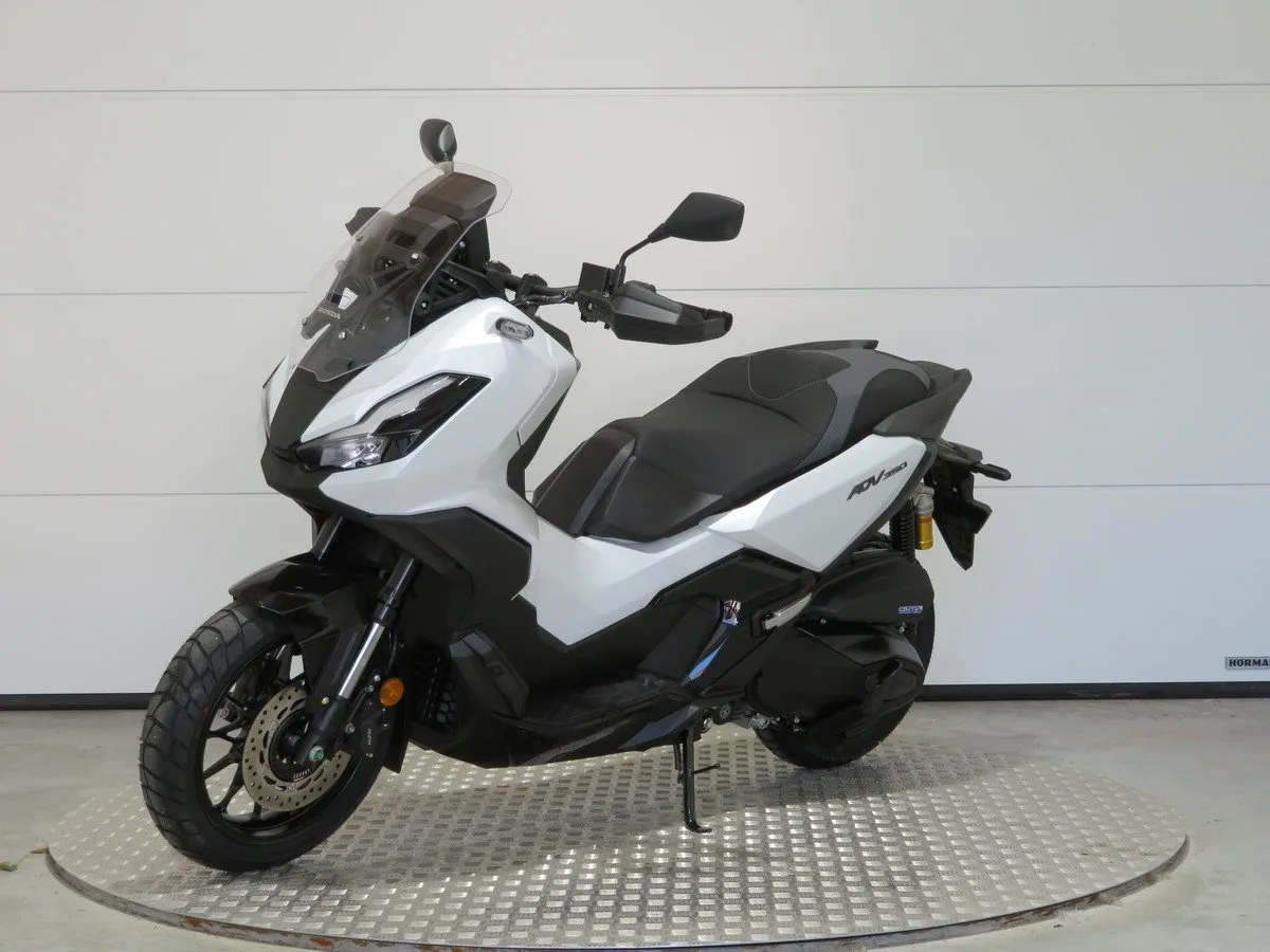 Honda ADV350