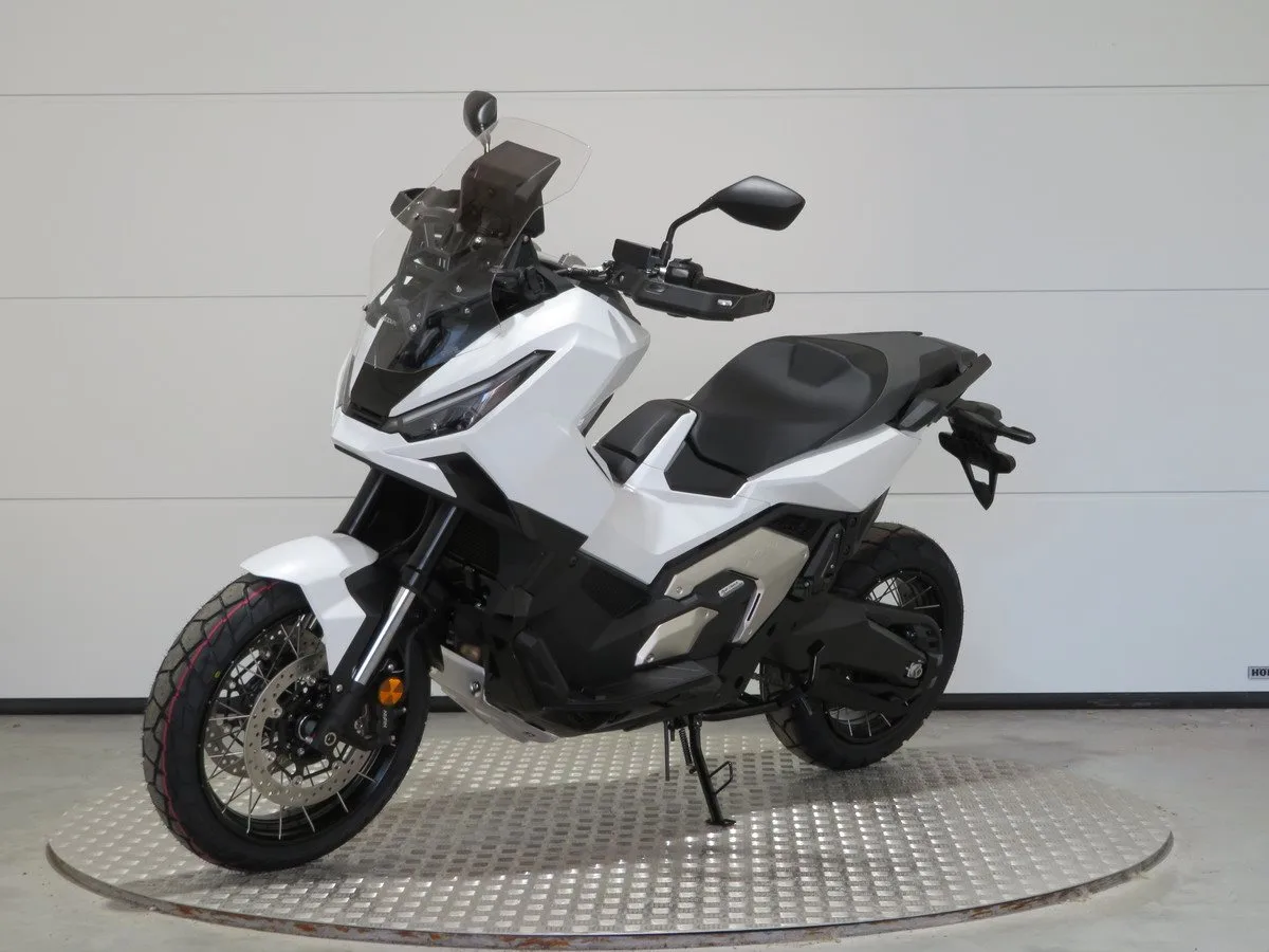 Honda X-ADV 750