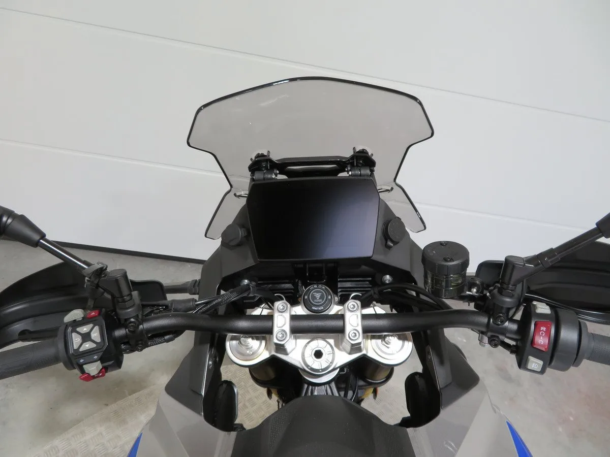 Voge DS900X