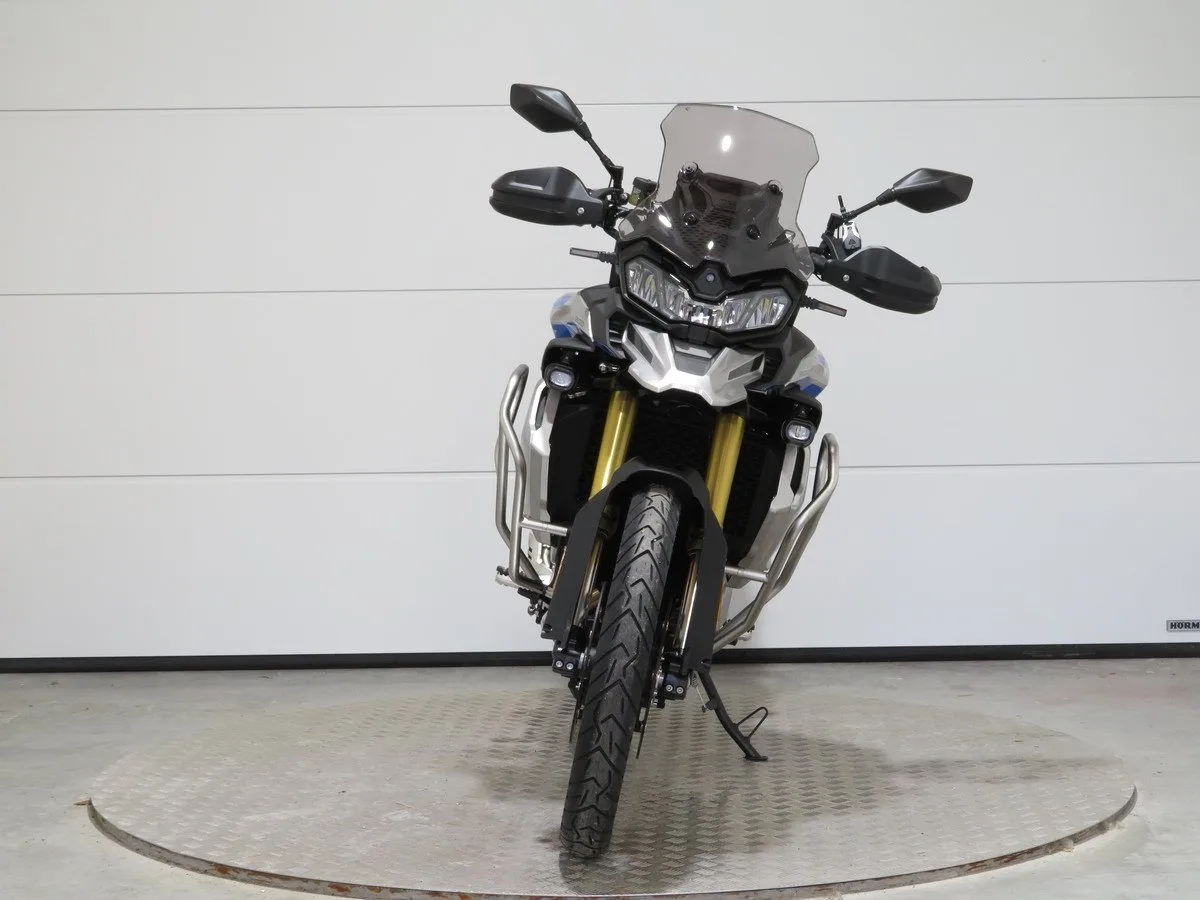 Voge DS900X