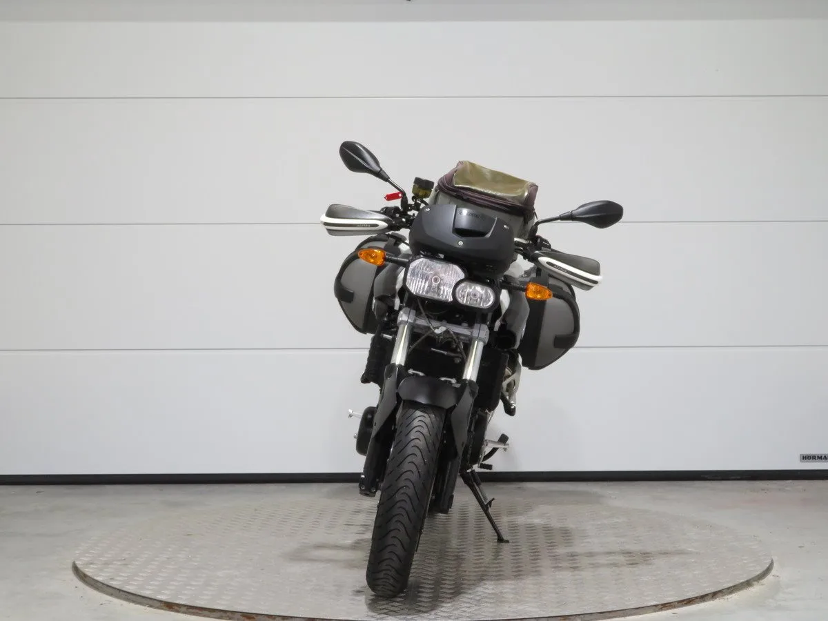 BMW F 800 R