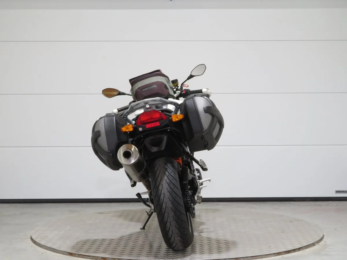 BMW F 800 R