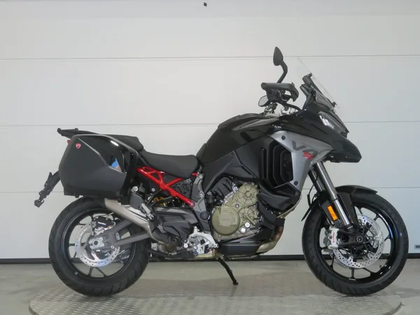 Ducati Multistrada V4 S TRAVEL RADAR