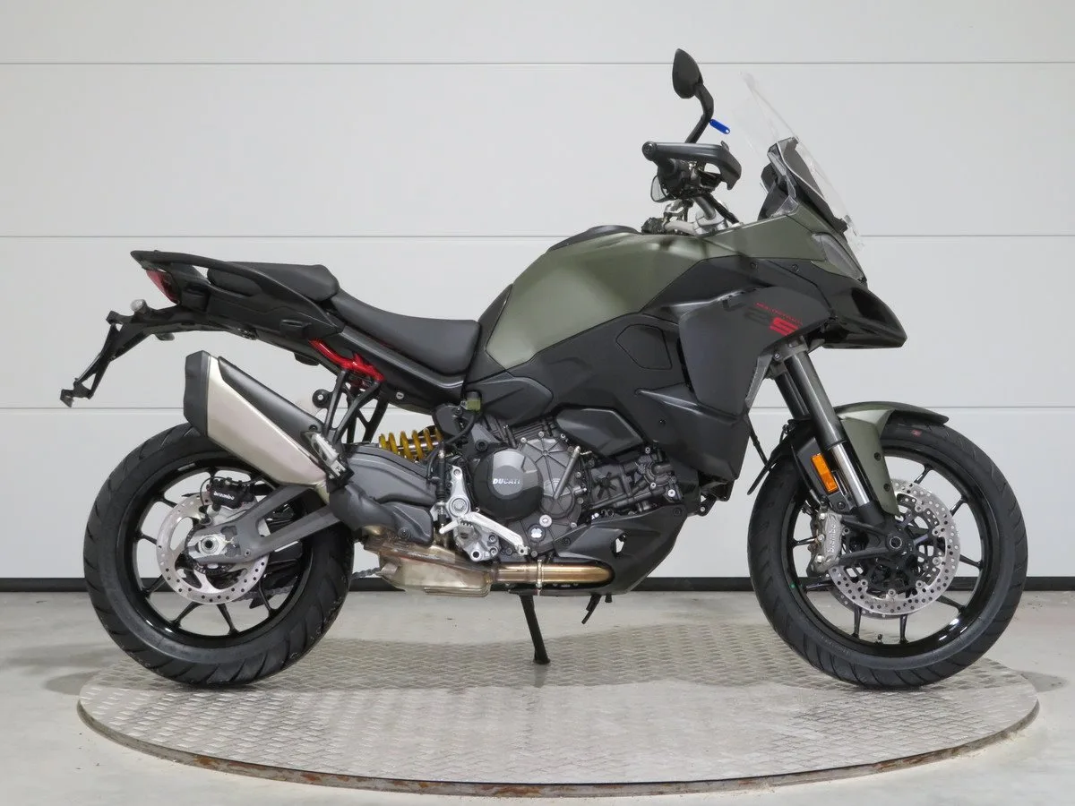 Ducati Multistrada V2 S