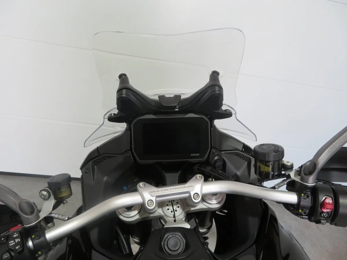 Ducati Multistrada V4 S TRAVEL RADAR