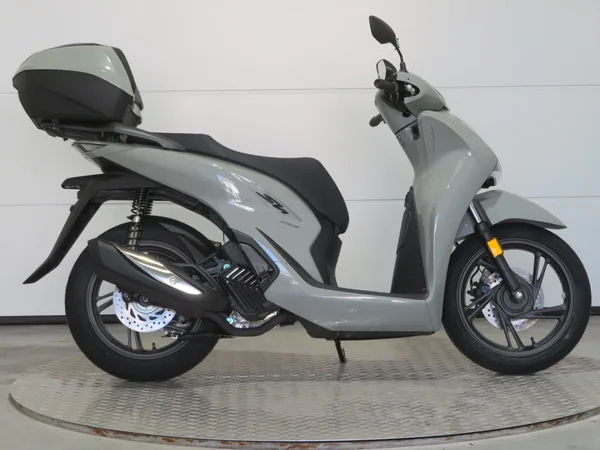 Honda SH150i