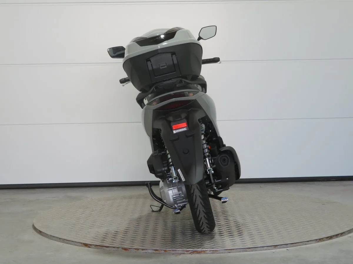 Honda SH150i