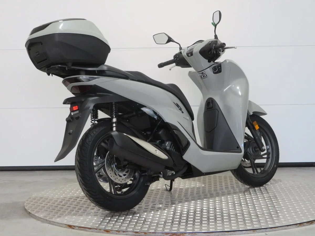 Honda SH150i