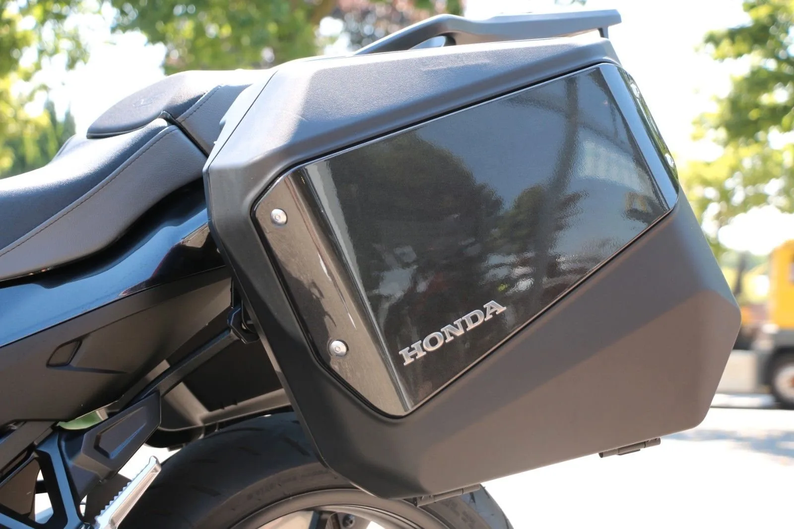 Honda NT1100