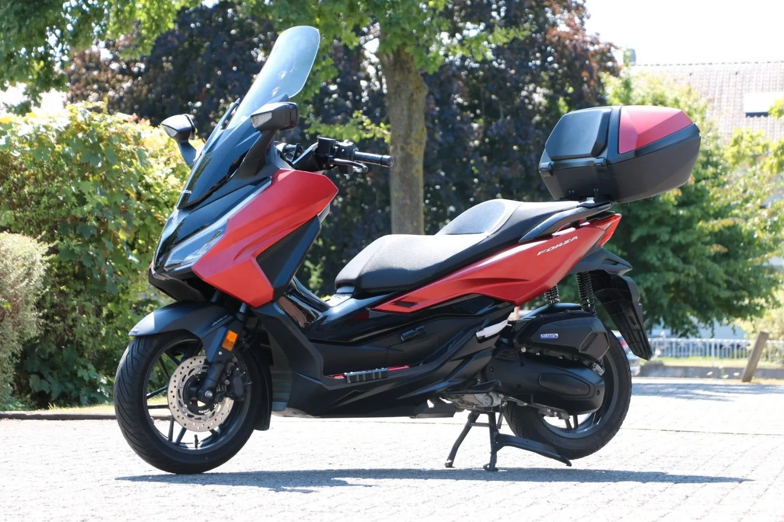 Honda Forza 125