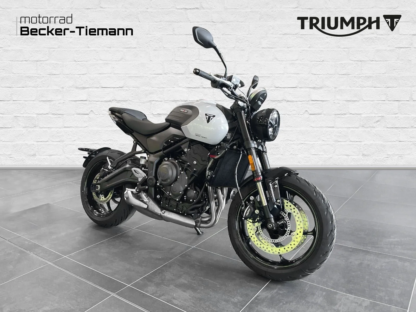 Triumph Trident 660
