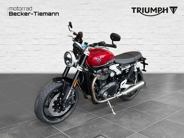 Triumph Speed Twin 1200