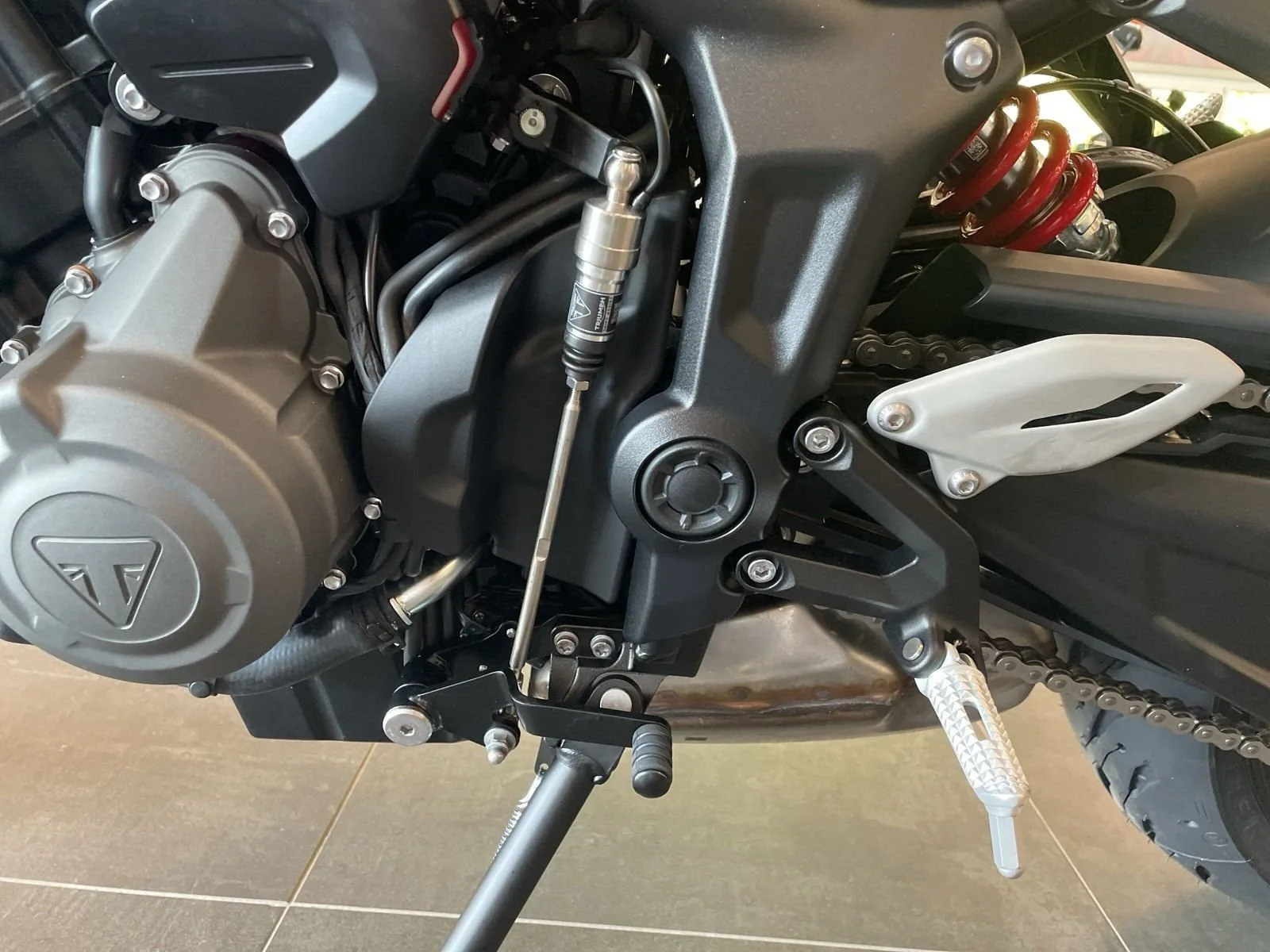 Triumph Trident 660