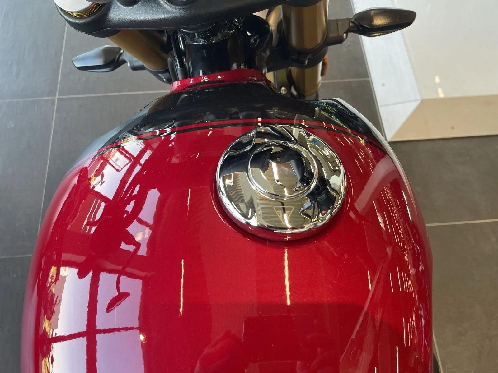 Triumph Scrambler 400 X