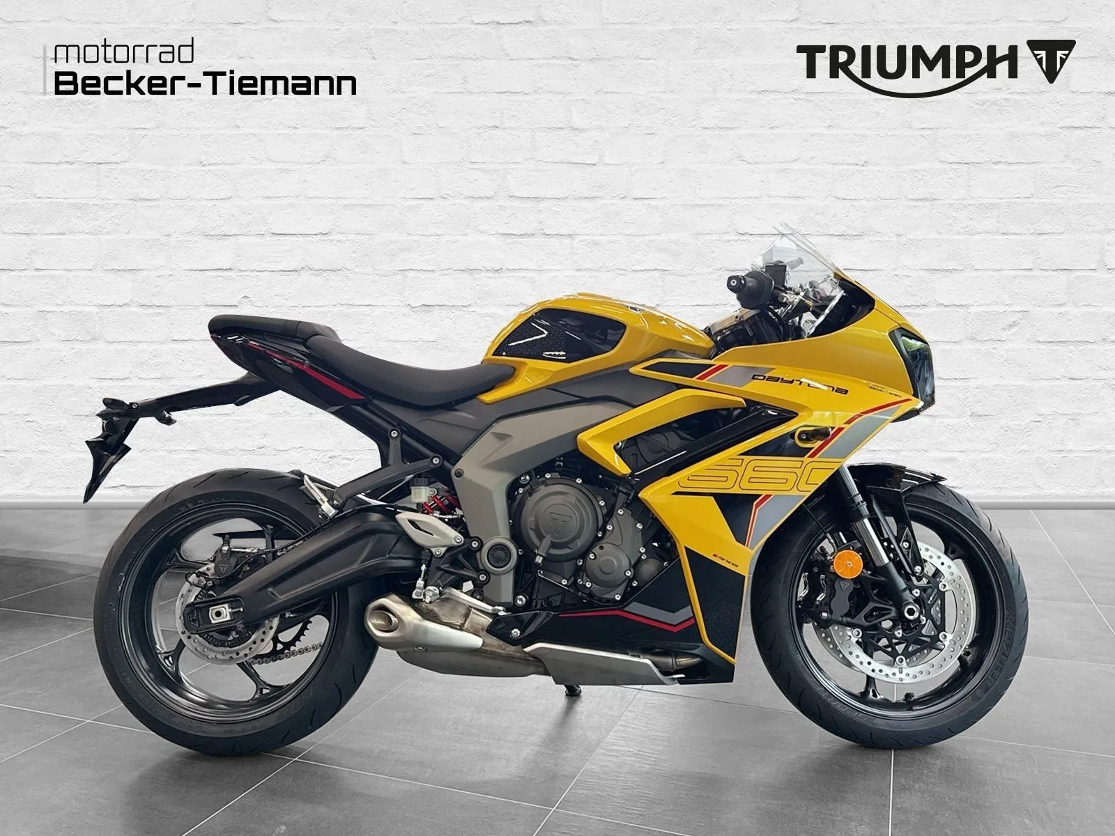 Triumph Daytona 660