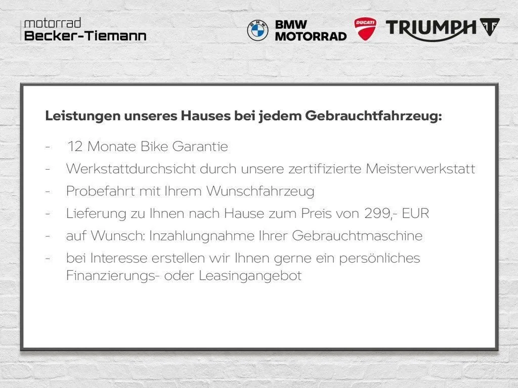 Triumph Street Triple RS