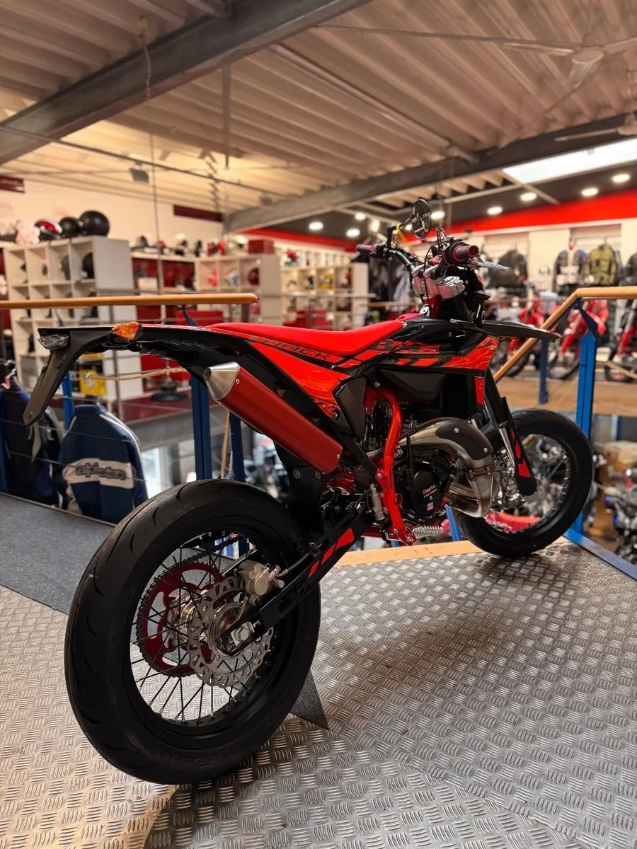 Beta RR 50 Motard Track
