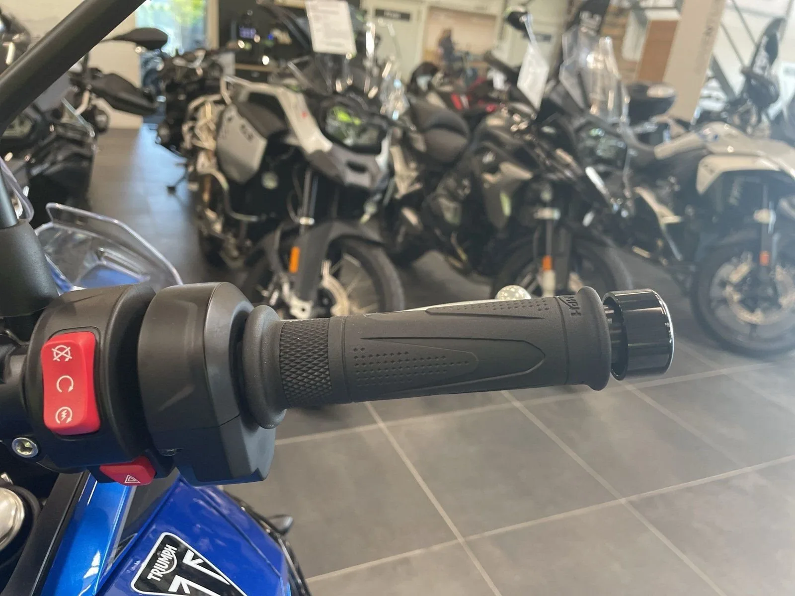 Triumph Tiger Sport 800
