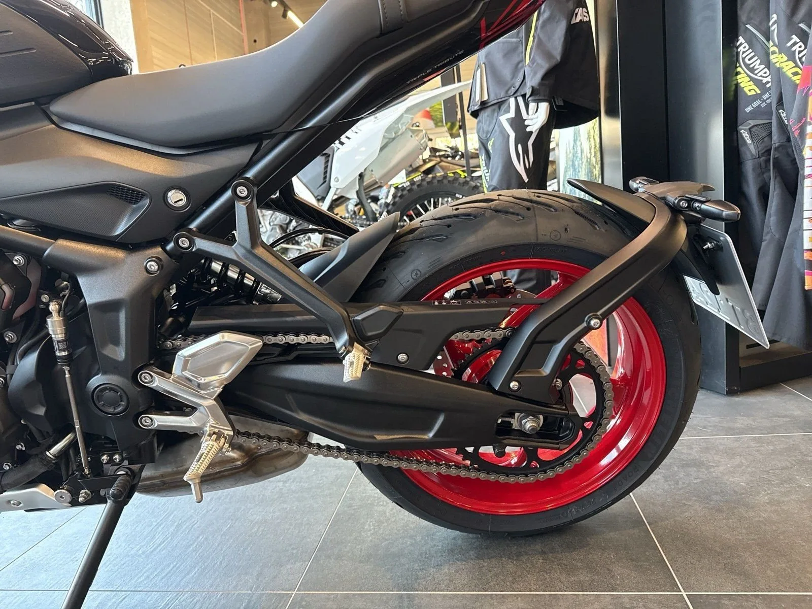 Triumph Trident 660 Triple Tribute