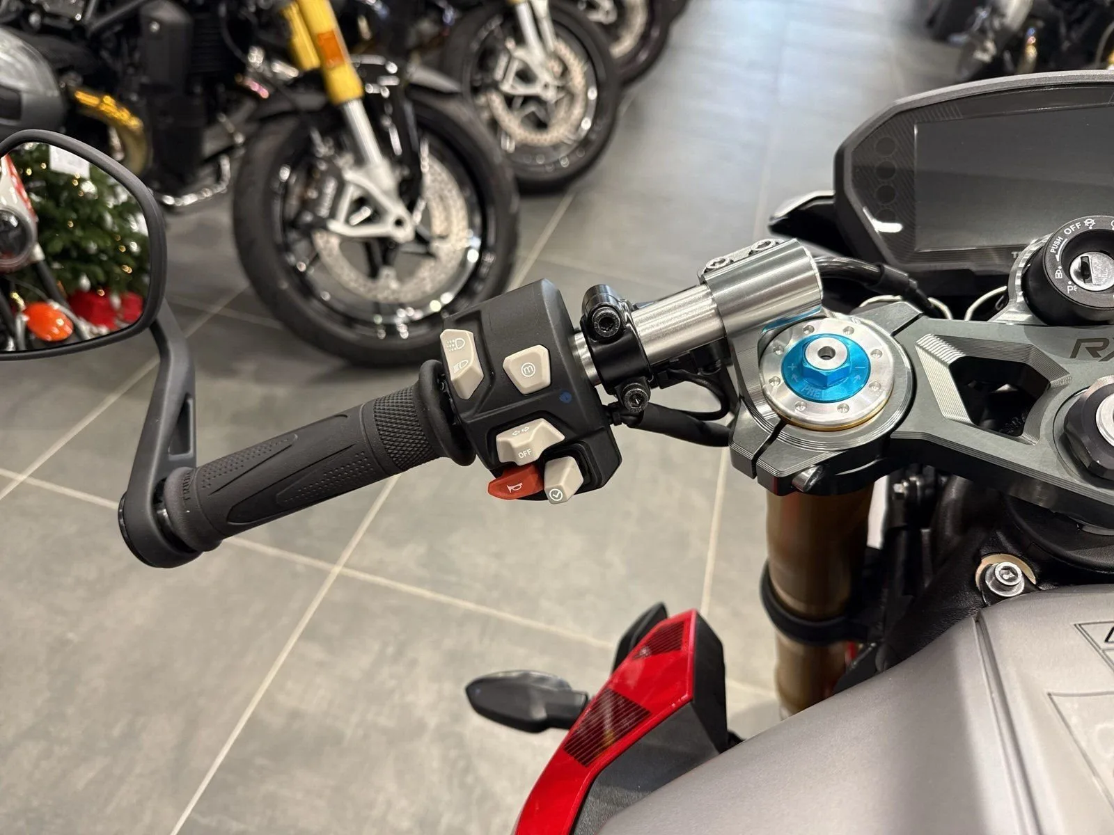 Triumph Street Triple 765 RX