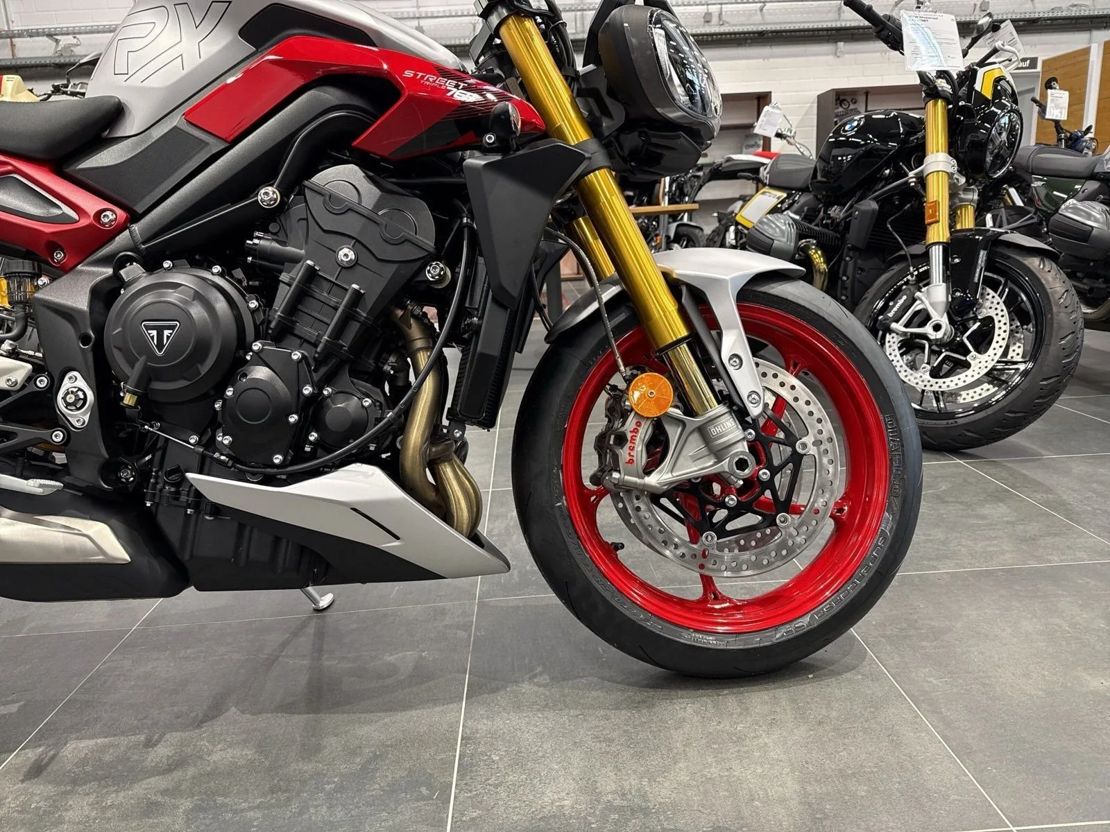 Triumph Street Triple 765 RX