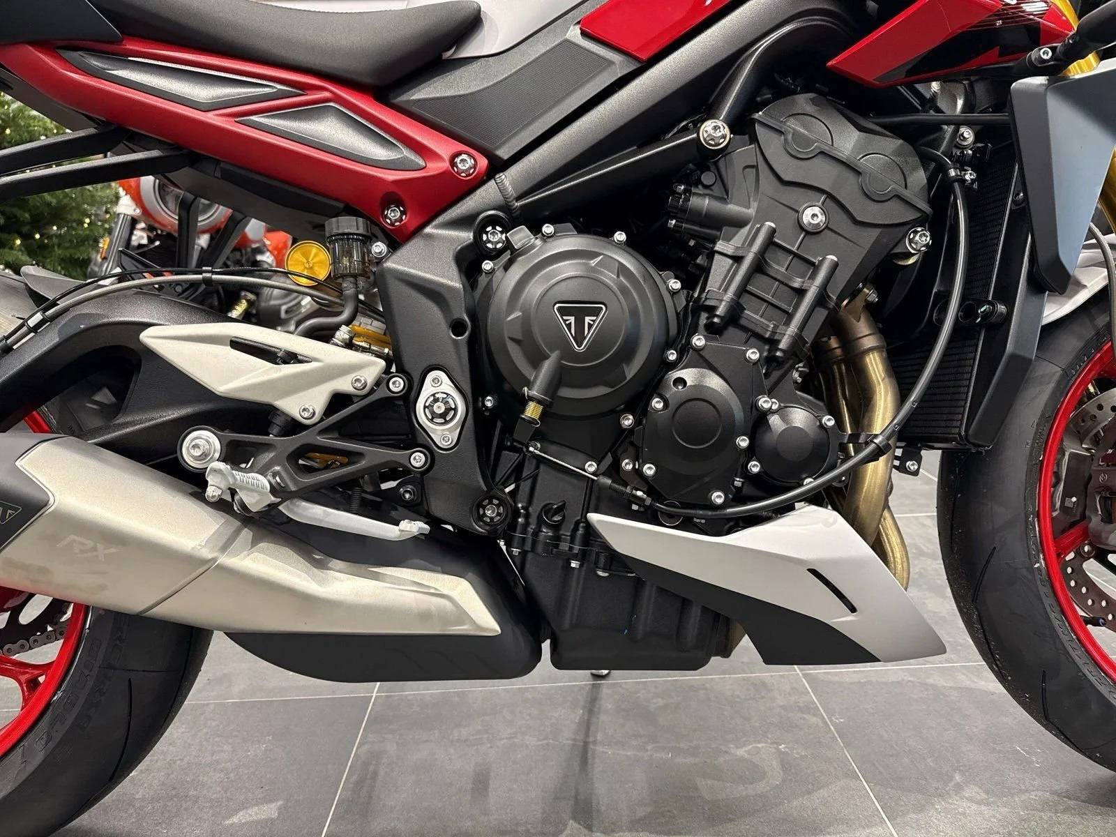 Triumph Street Triple 765 RX