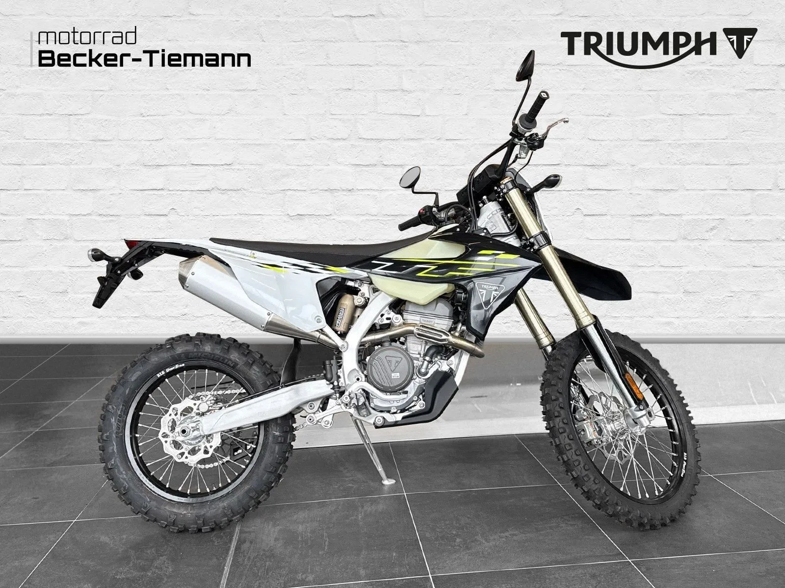 Triumph TF 250-E