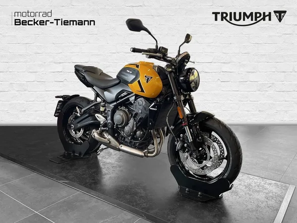 Triumph Trident 660