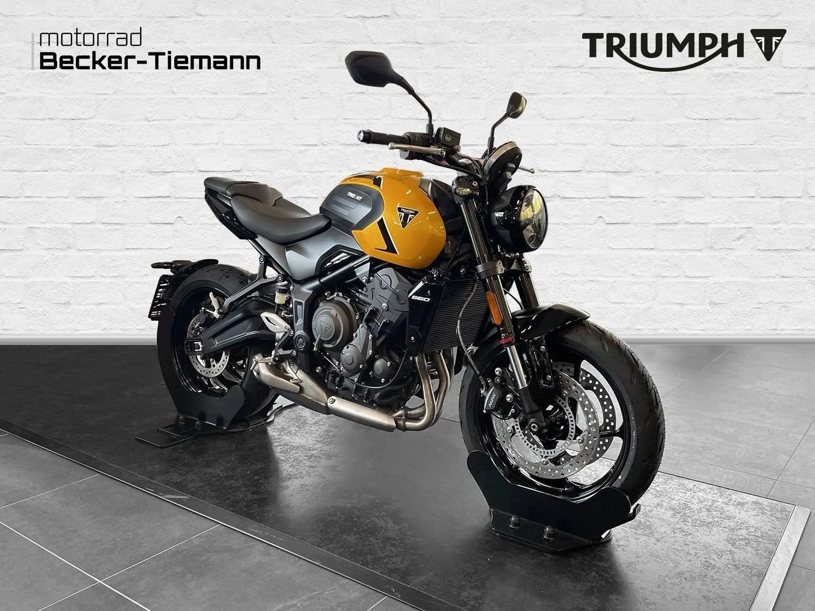 Triumph Trident 660