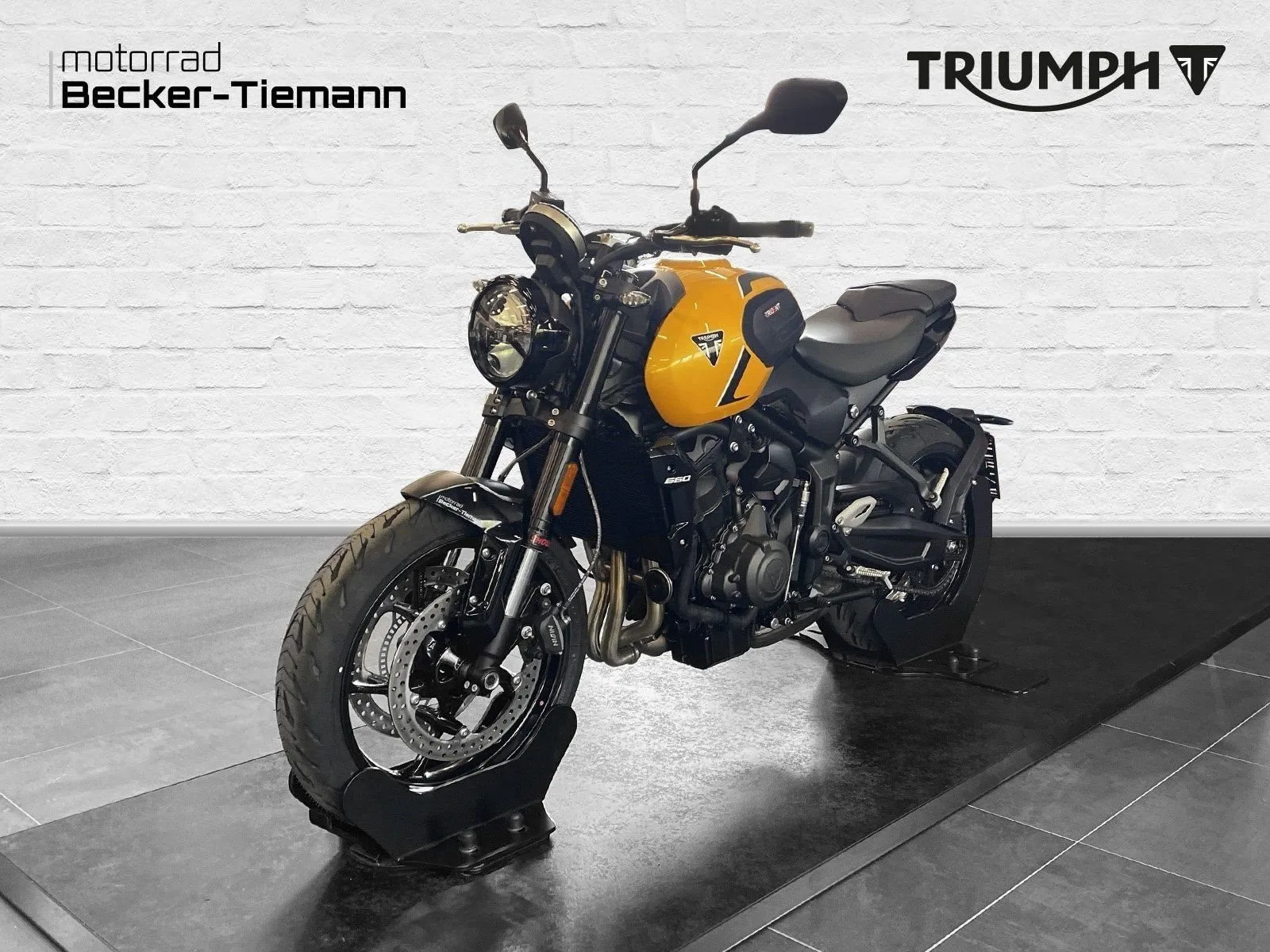 Triumph Trident 660