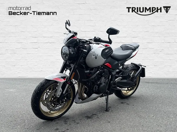 Triumph Trident 800