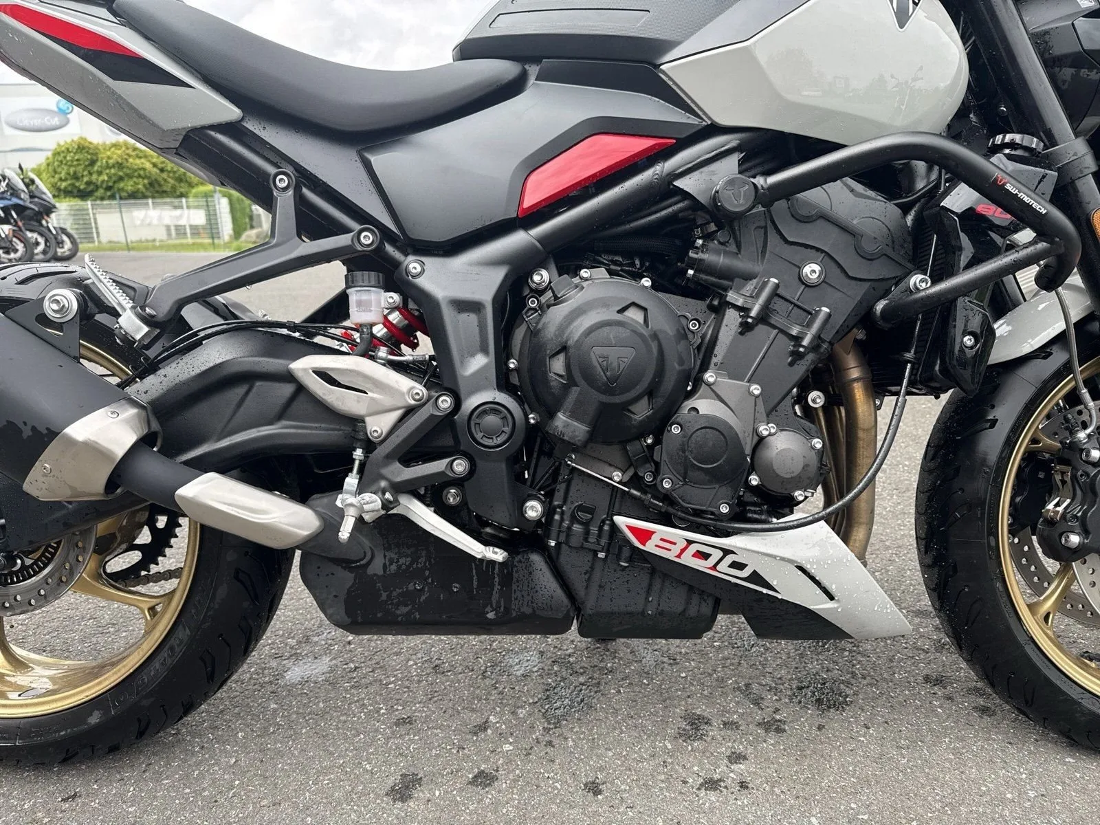 Triumph Trident 800