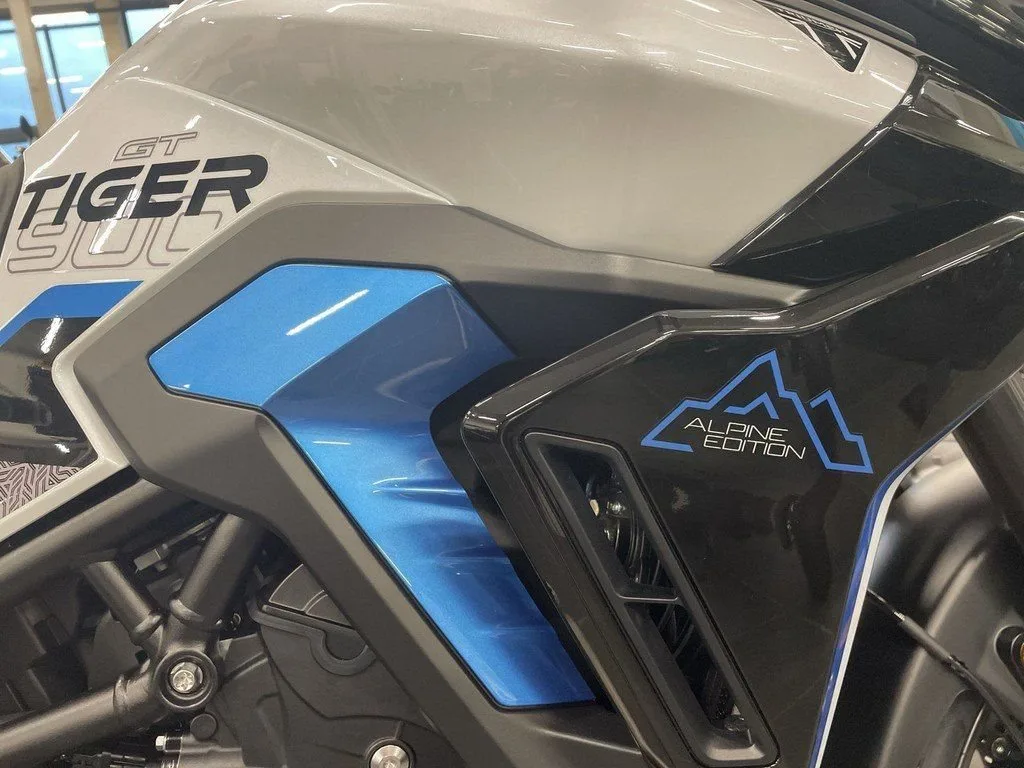 Triumph Tiger 900 Alpine Edition