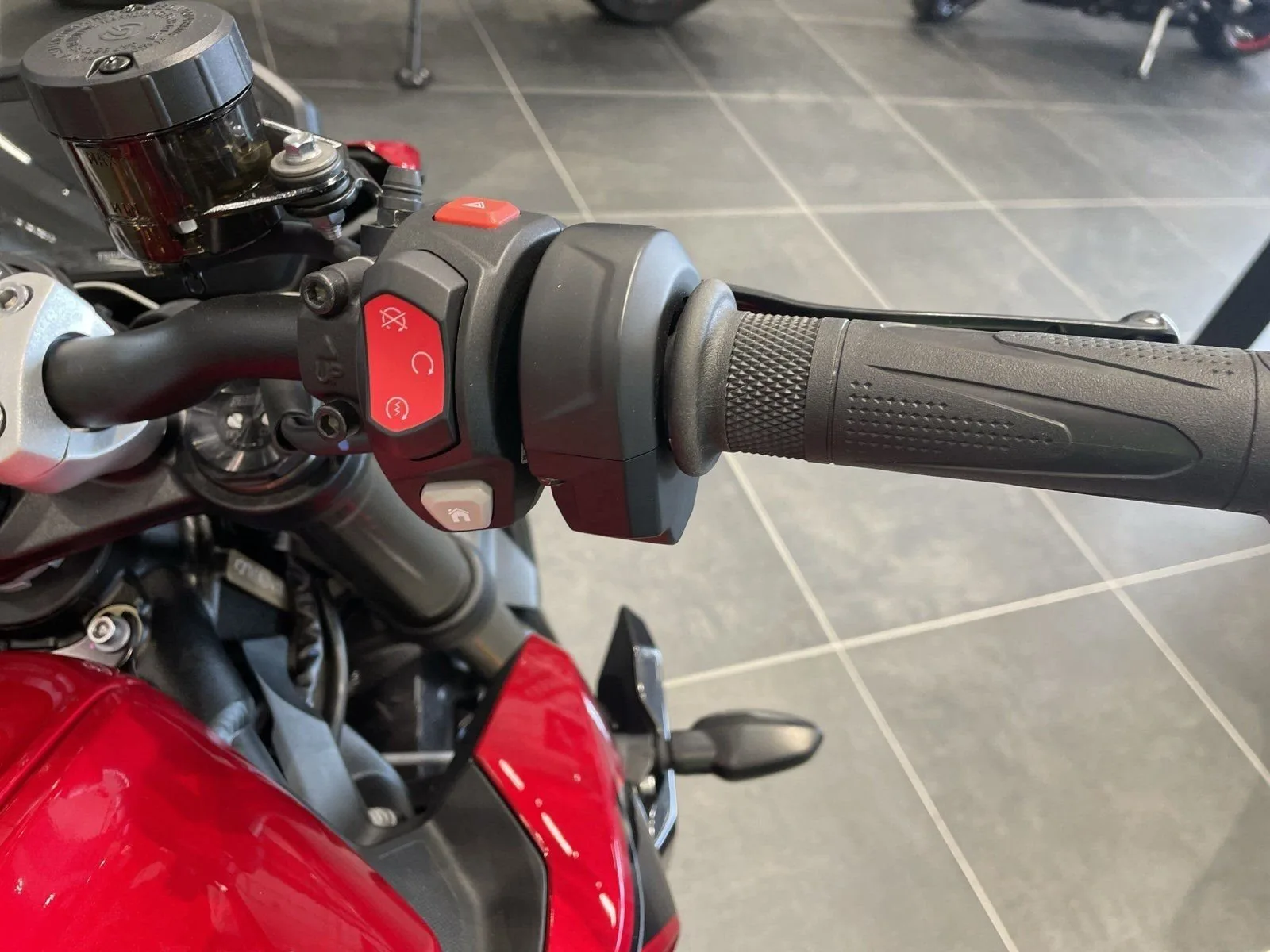 Triumph Street Triple RS