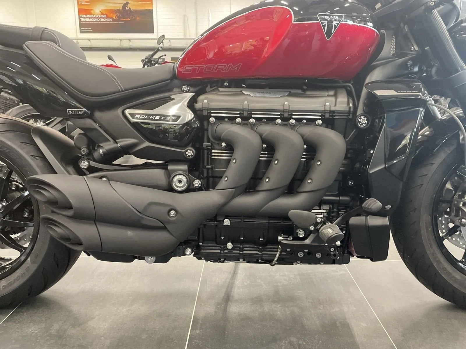 Triumph Rocket 3 Storm GT