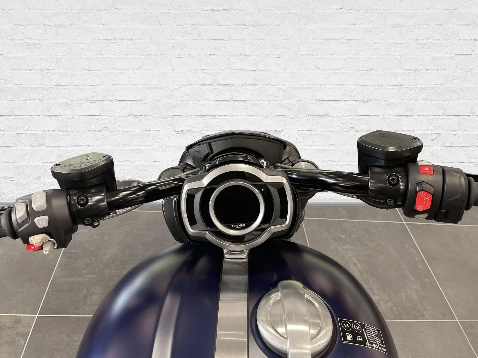Triumph Rocket 3 Storm R