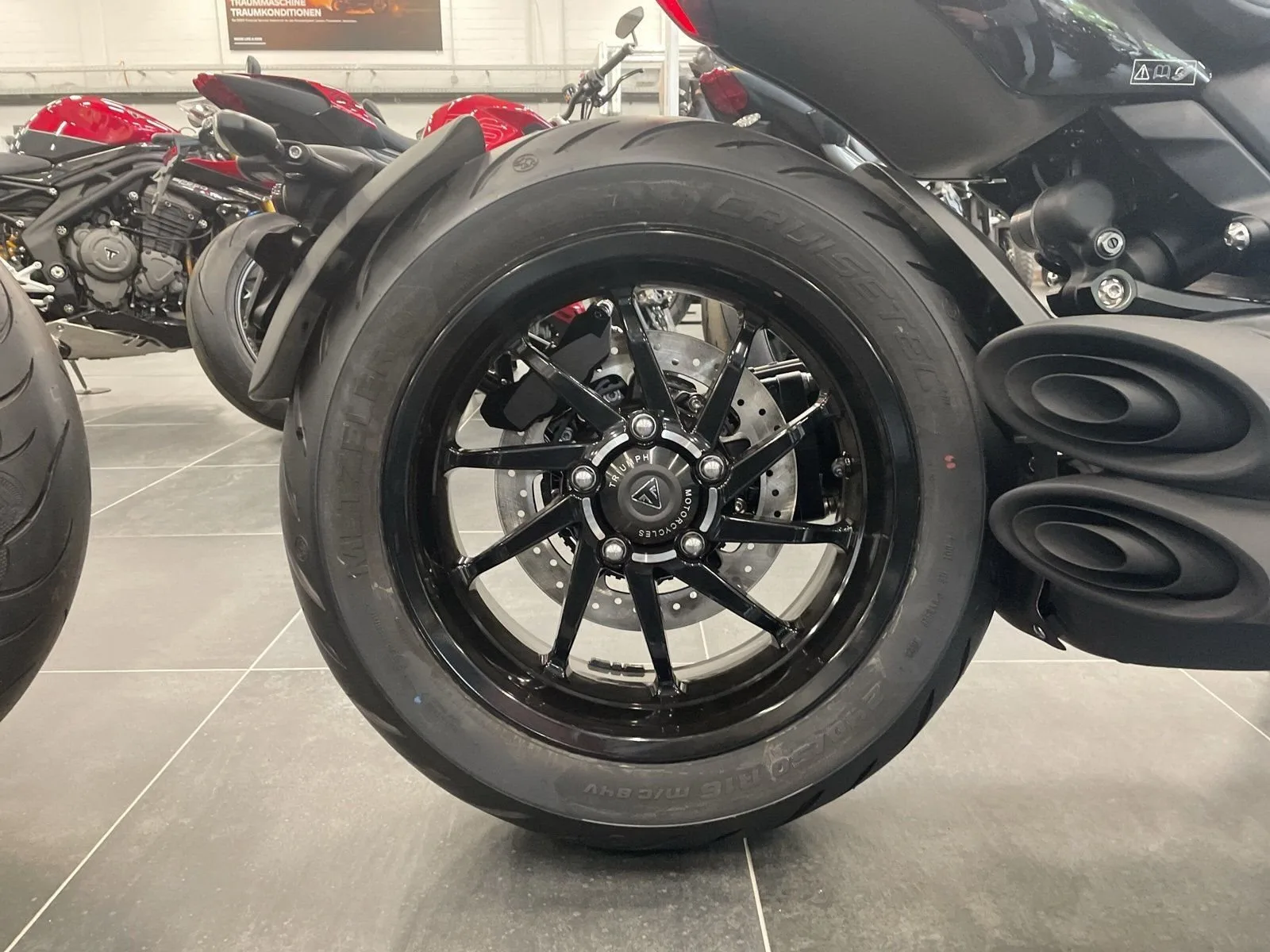 Triumph Rocket 3 Storm GT