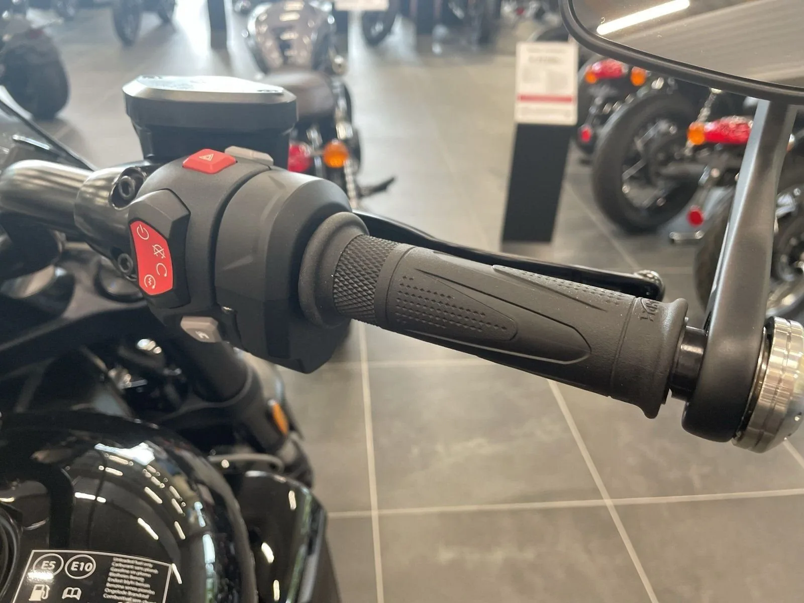 Triumph Rocket 3 Storm GT