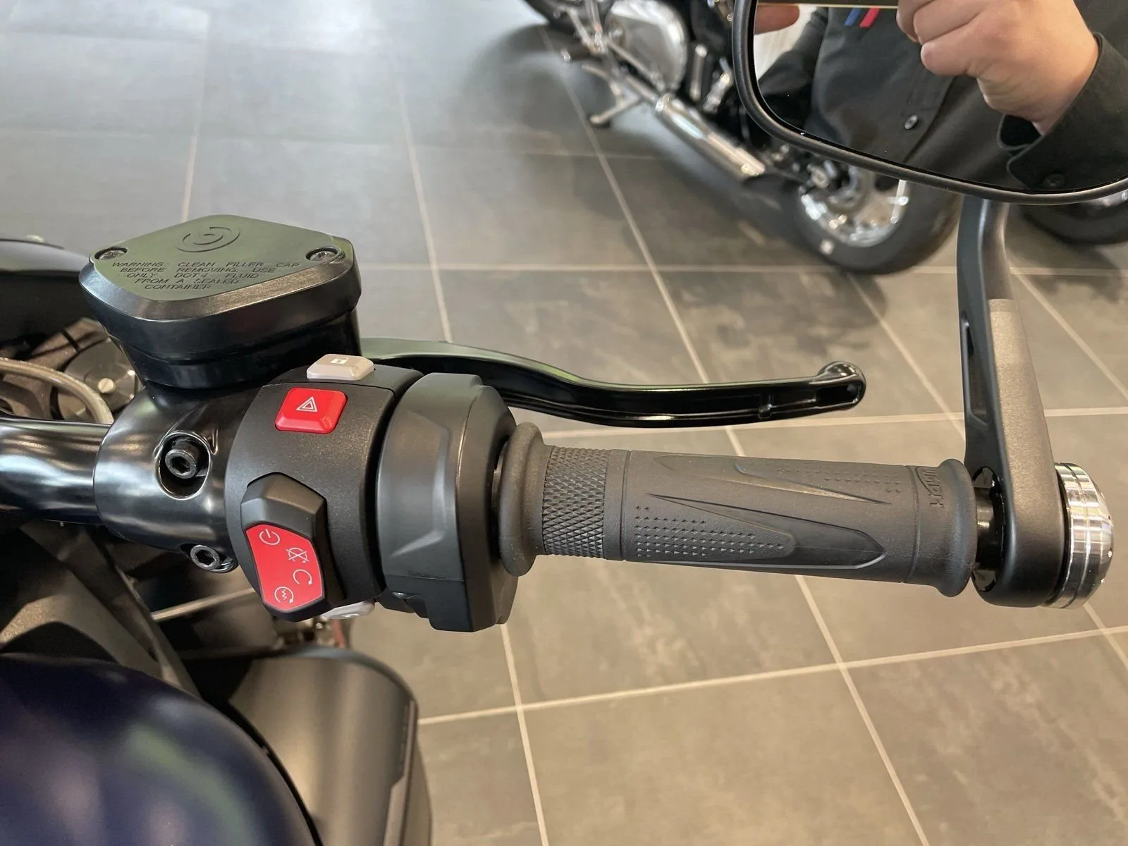 Triumph Rocket 3 Storm R