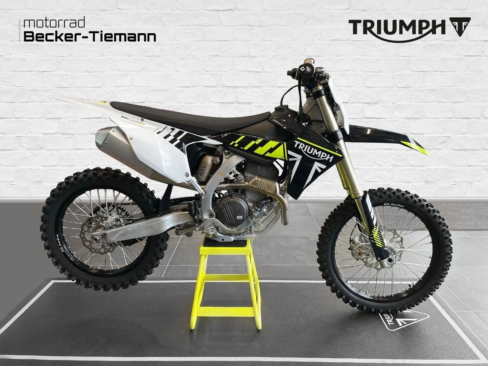 Triumph TF 250-X