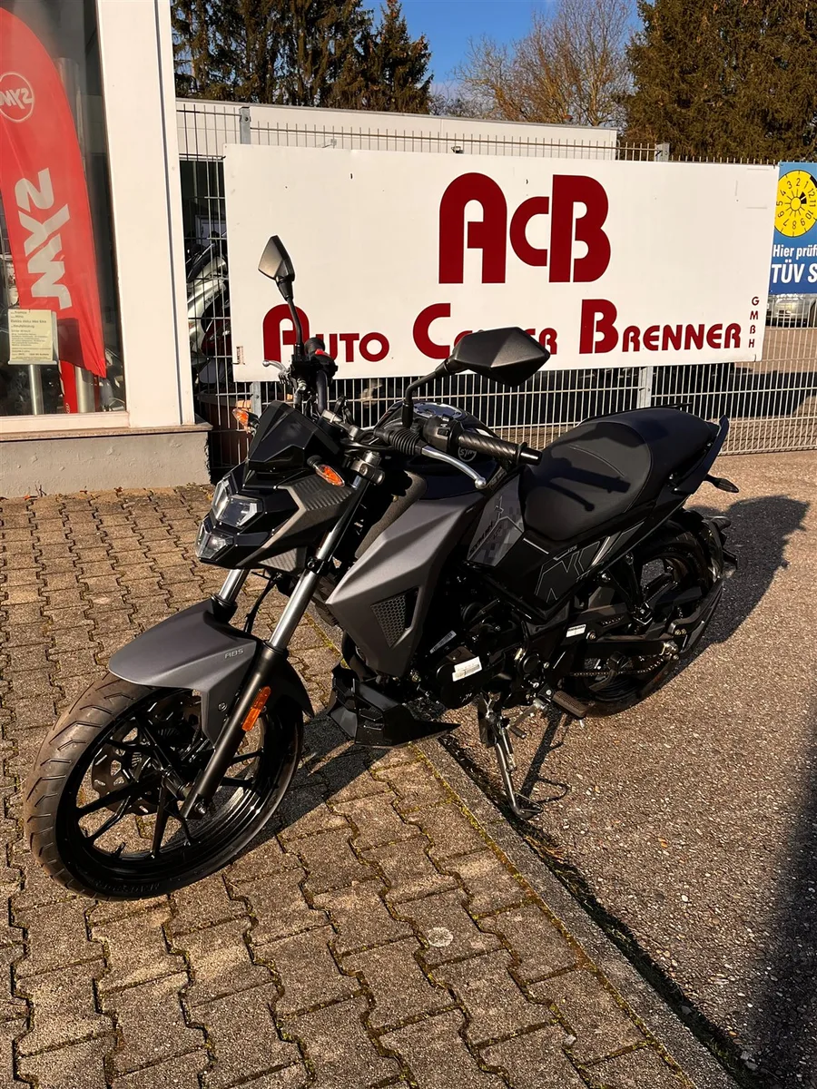 Sym NH X 125