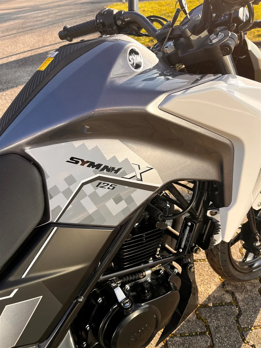 Sym NH X 125