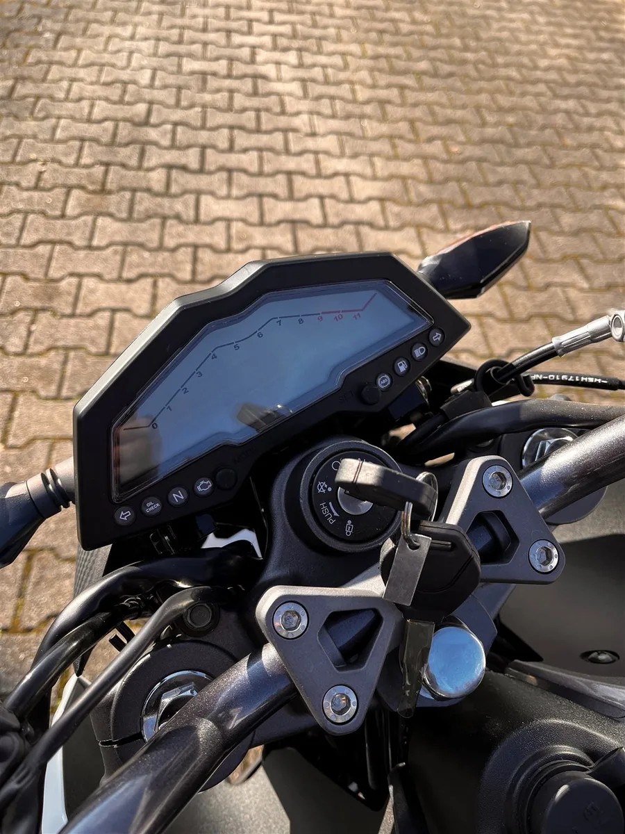 Sym NH X 125