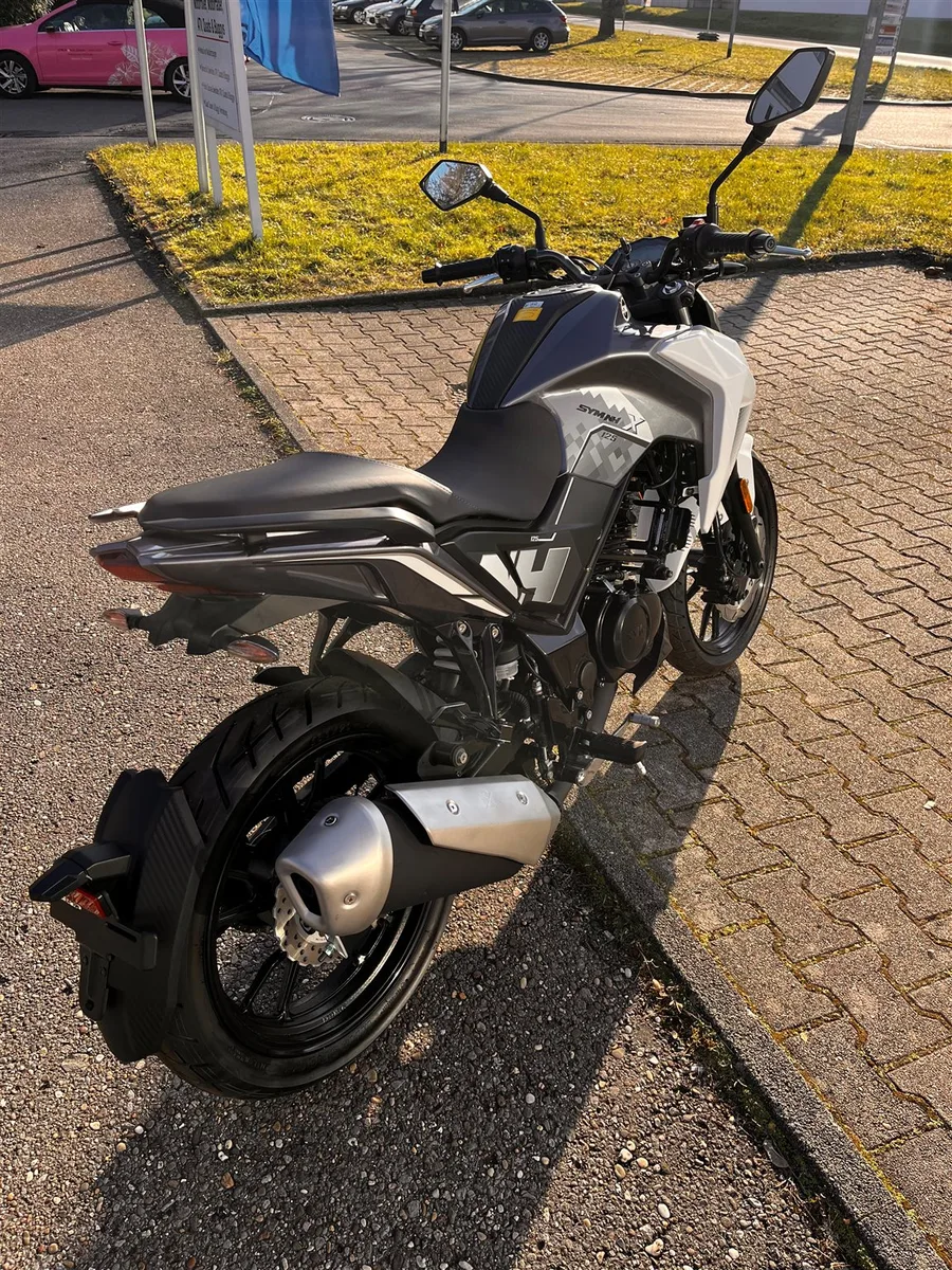 Sym NH X 125