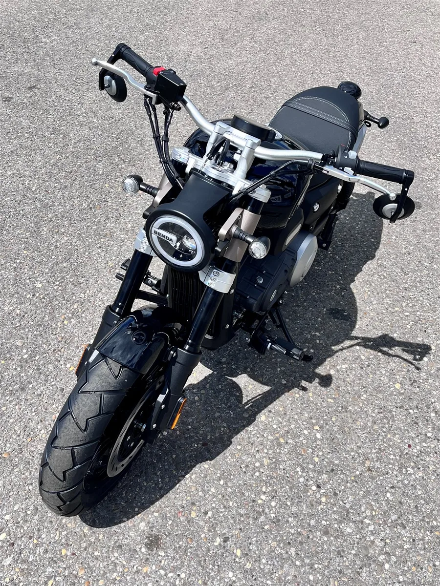 Benda Chinchilla 125