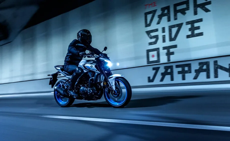 Yamaha MT-03, MY 2025 - Icon Blue