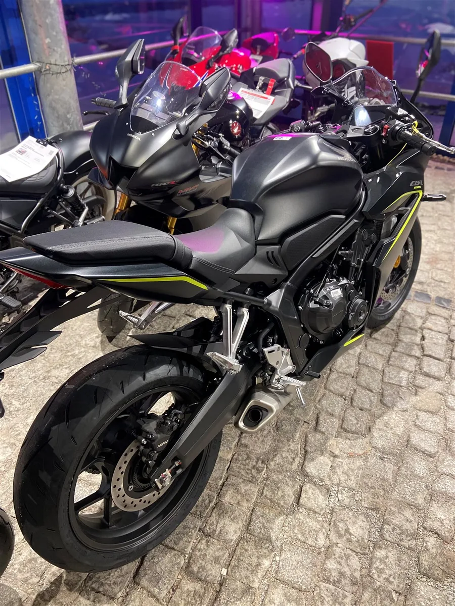 Honda CBR650R
